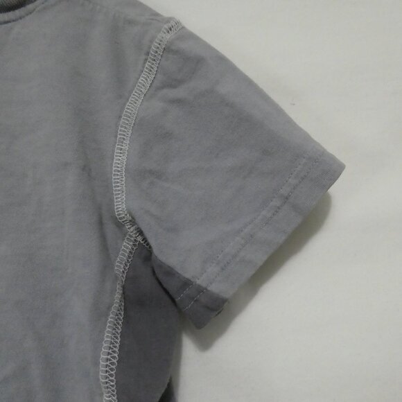 Unbranded | P2P 12.5 inches measured | Grey Motorcycle Graphic T-Shirt - Picture 11 of 14